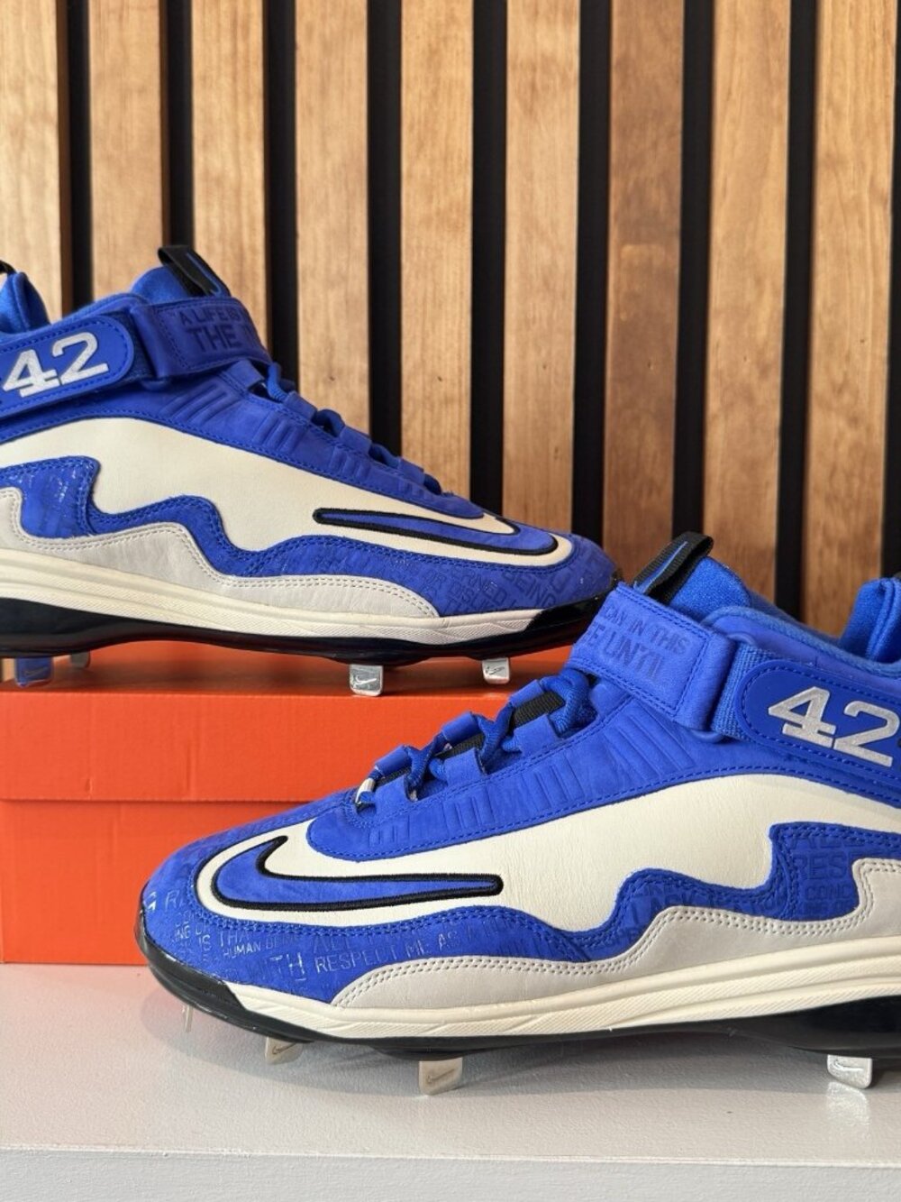 SIZE 11 - Nike Air Griffey 1 Jackie Robinson Day DC9980-100 Metal Baseball Cleat
